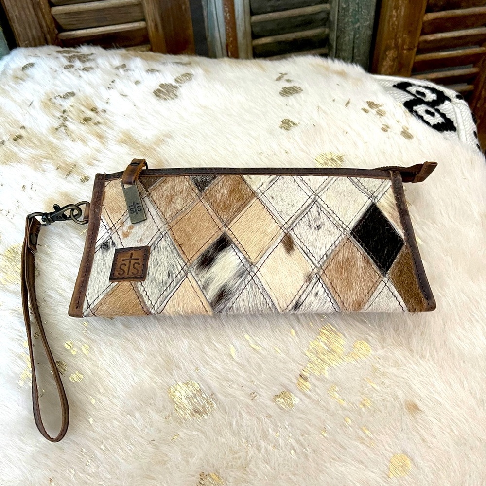 STS leather wristlet/wallet